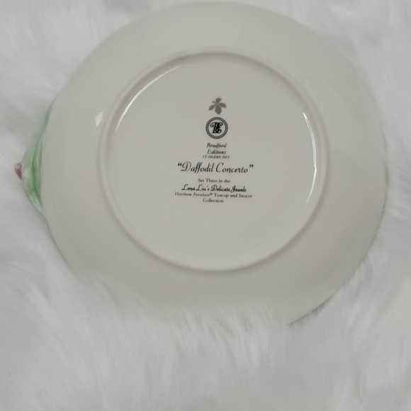 Teacup Saucer Daffodil Concerto Lena Liu Edition - Picture 10 of 11